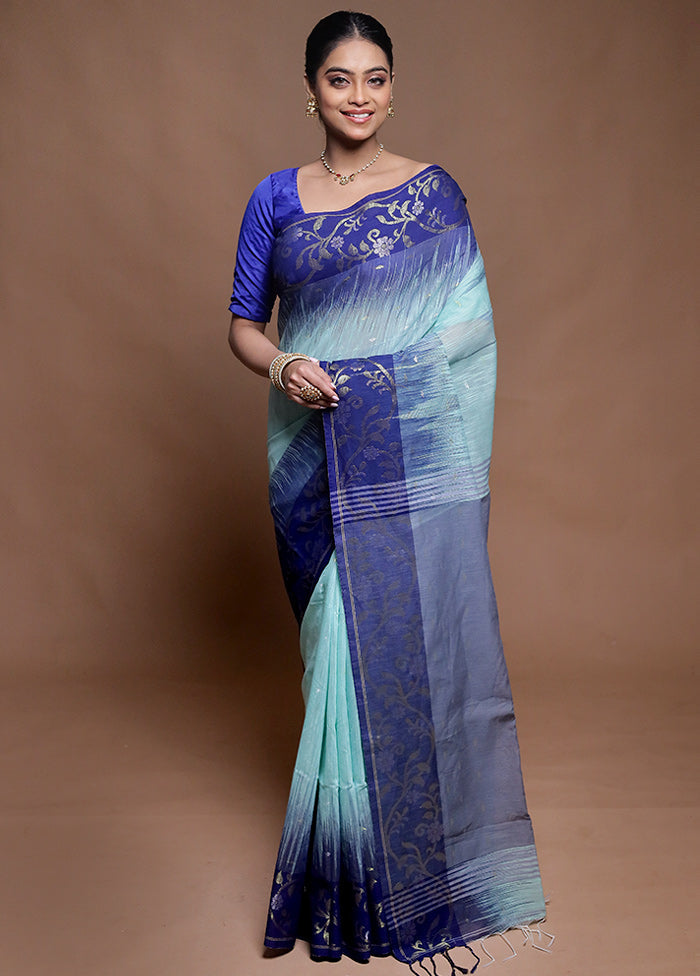 Blue Cotton Saree With Blouse Piece