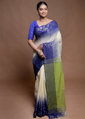 Cream Cotton Saree With Blouse Piece