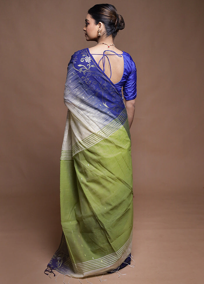 Cream Cotton Saree With Blouse Piece