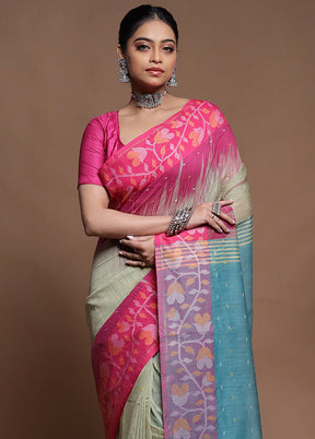 Green Cotton Saree With Blouse Piece