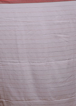Cream Cotton Saree With Blouse Piece