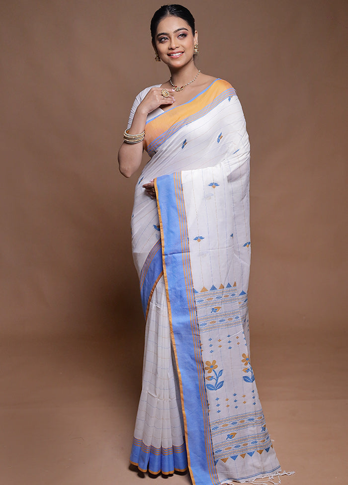 White Cotton Saree With Blouse Piece