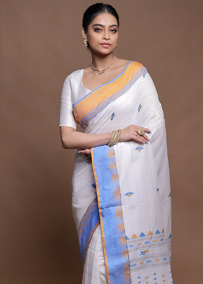 White Cotton Saree With Blouse Piece