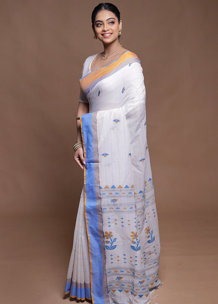 White Cotton Saree With Blouse Piece