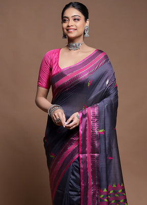 Grey Pure Cotton Saree With Blouse Piece