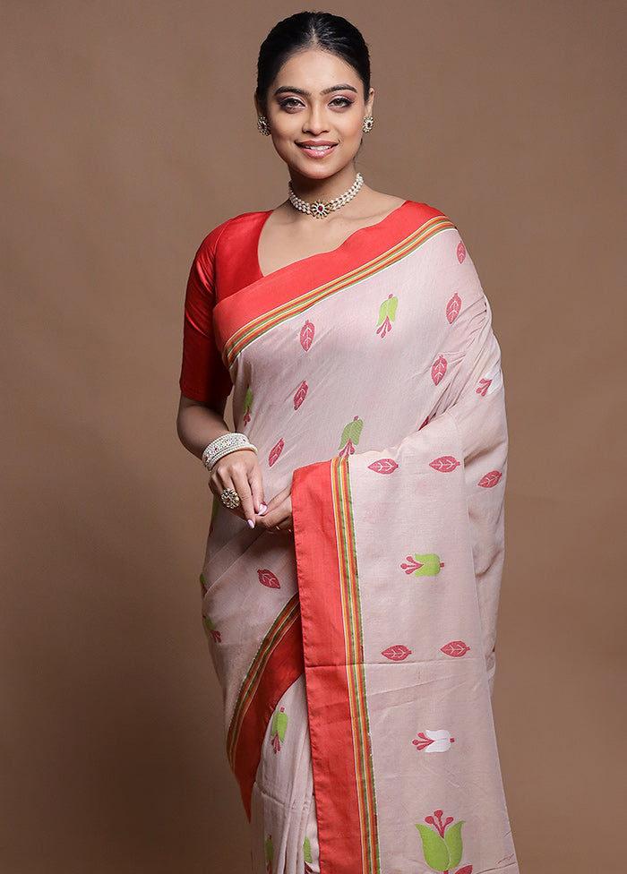 Cream Pure Cotton Saree With Blouse Piece