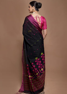 Black Pure Cotton Saree With Blouse Piece