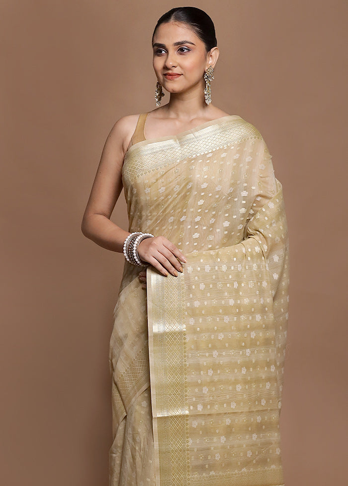 Cream Cotton Saree With Blouse Piece