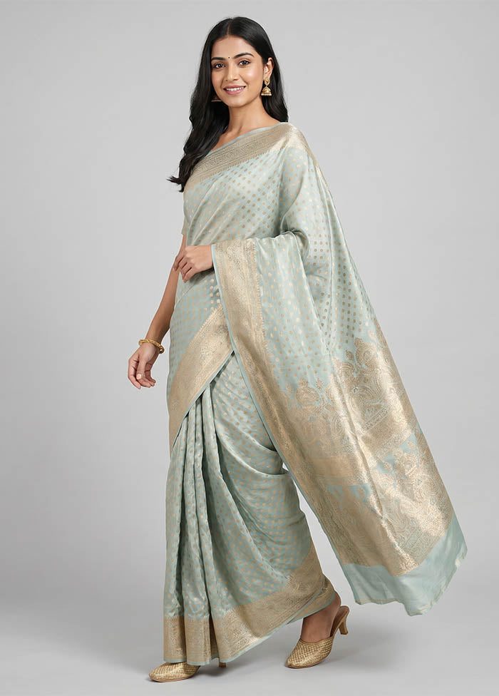 Green Banarasi Silk Saree With Blouse Piece