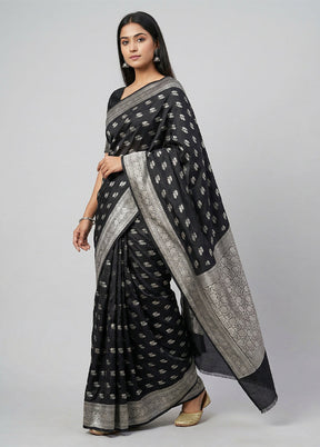 Black Katan Silk Saree With Blouse Piece