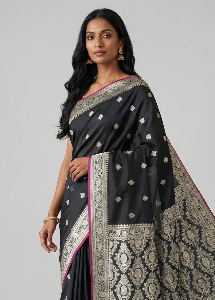 Black Katan Silk Saree With Blouse Piece
