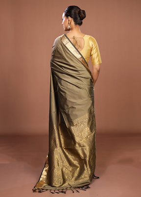Grey Kanjivaram Silk Saree With Blouse Piece