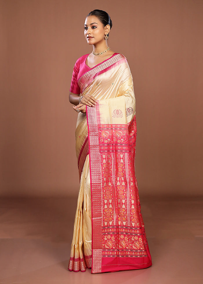 Cream Handloom Bomkai Pure Silk Saree With Blouse Piece