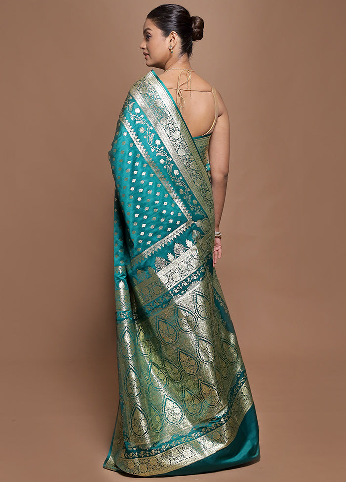 Green Banarasi Silk Saree With Blouse Piece