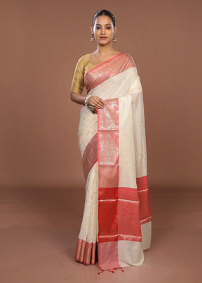 Cream Cotton Saree With Blouse Piece