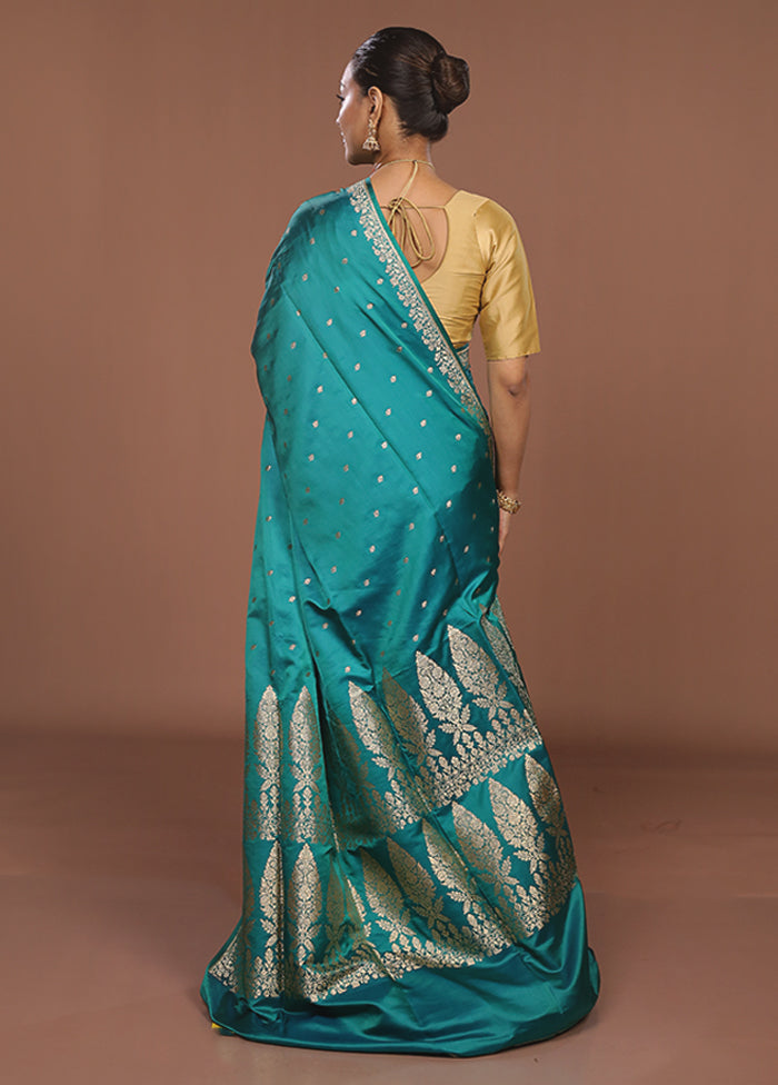 Green Banarasi Silk Saree With Blouse Piece