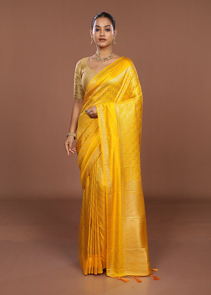 Yellow Dupion Silk Saree With Blouse Piece