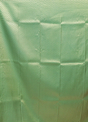 Green Dupion Silk Saree With Blouse Piece