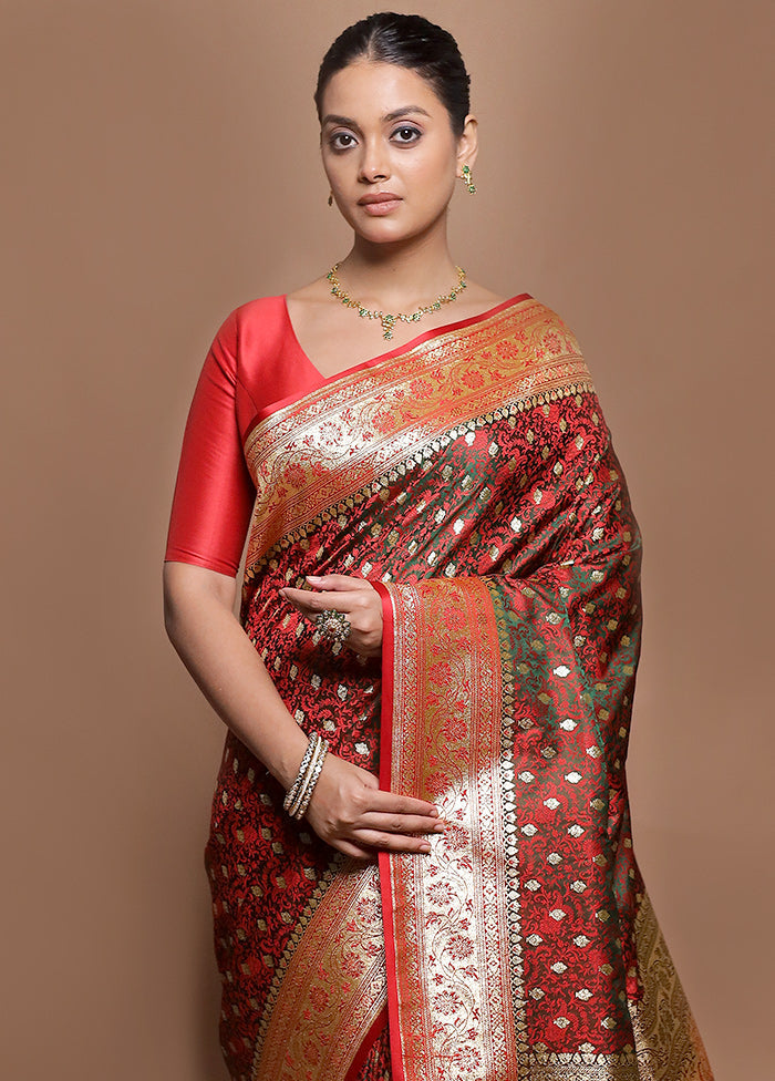 Green Tanchoi Silk Saree With Blouse Piece