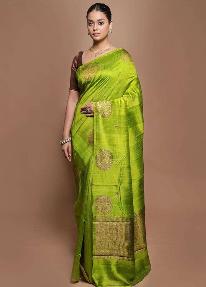Green Handloom Tussar Pure Silk Saree With Blouse Piece