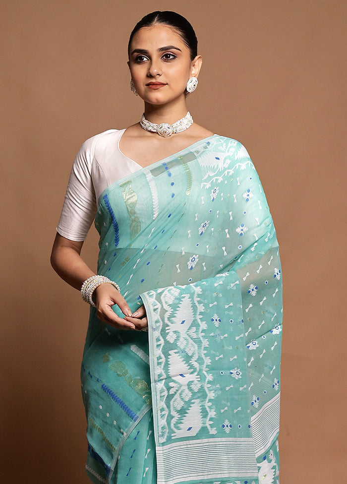 Green Tant Jamdani Saree Without Blouse Piece