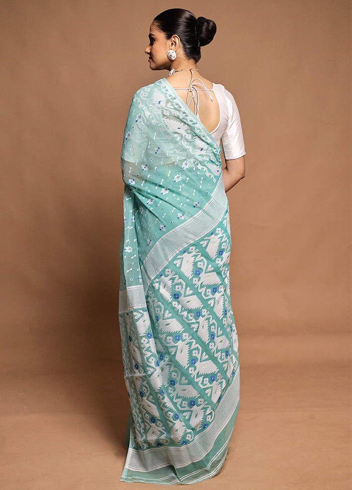 Green Tant Jamdani Saree Without Blouse Piece