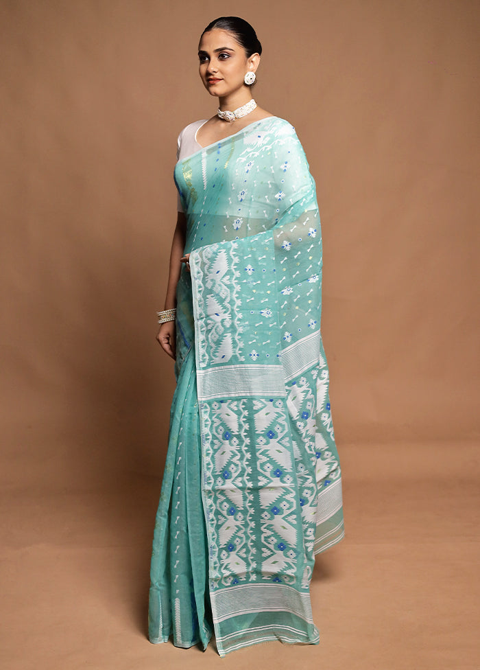 Green Tant Jamdani Saree Without Blouse Piece