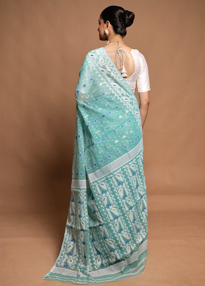 Green Tant Jamdani Saree Without Blouse Piece