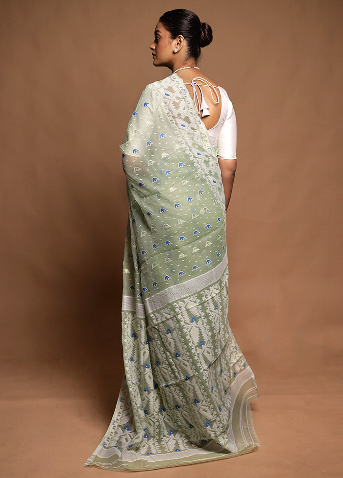 Green Tant Jamdani Saree Without Blouse Piece