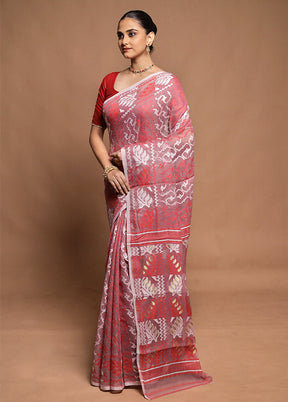 Pink Tant Jamdani Saree Without Blouse Piece