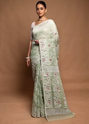 Green Tant Jamdani Saree Without Blouse Piece