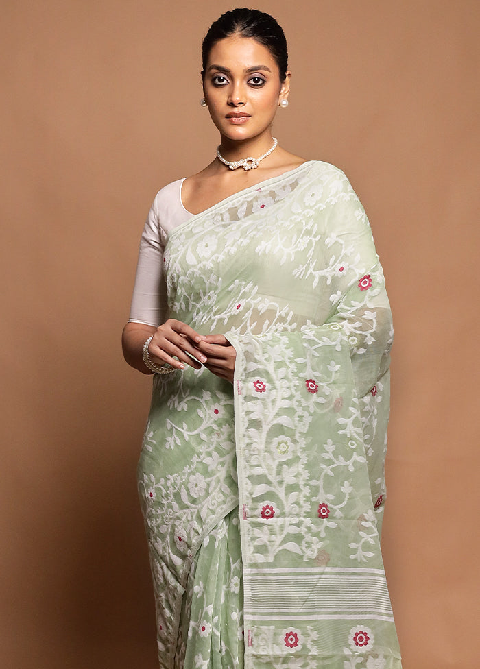 Green Tant Jamdani Saree Without Blouse Piece