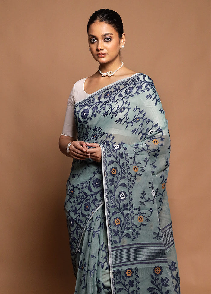 Green Tant Jamdani Saree Without Blouse Piece