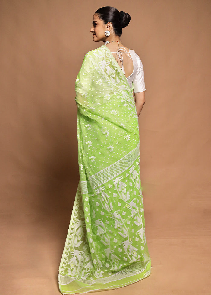 Green Tant Jamdani Saree Without Blouse Piece