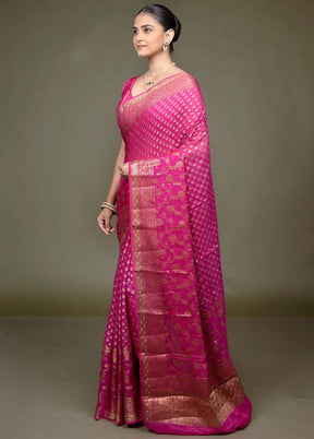 Pink Georgette Saree With Blouse Piece