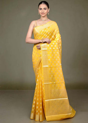 Yellow Kora Silk Saree With Blouse Piece