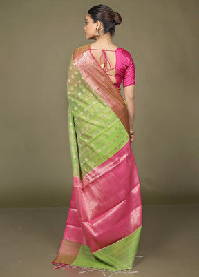 Green Kora Silk Saree With Blouse Piece