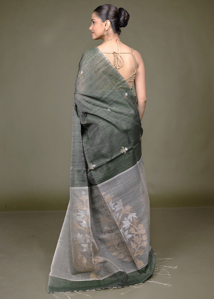 Green Handloom Matka Pure Silk Saree With Blouse Piece