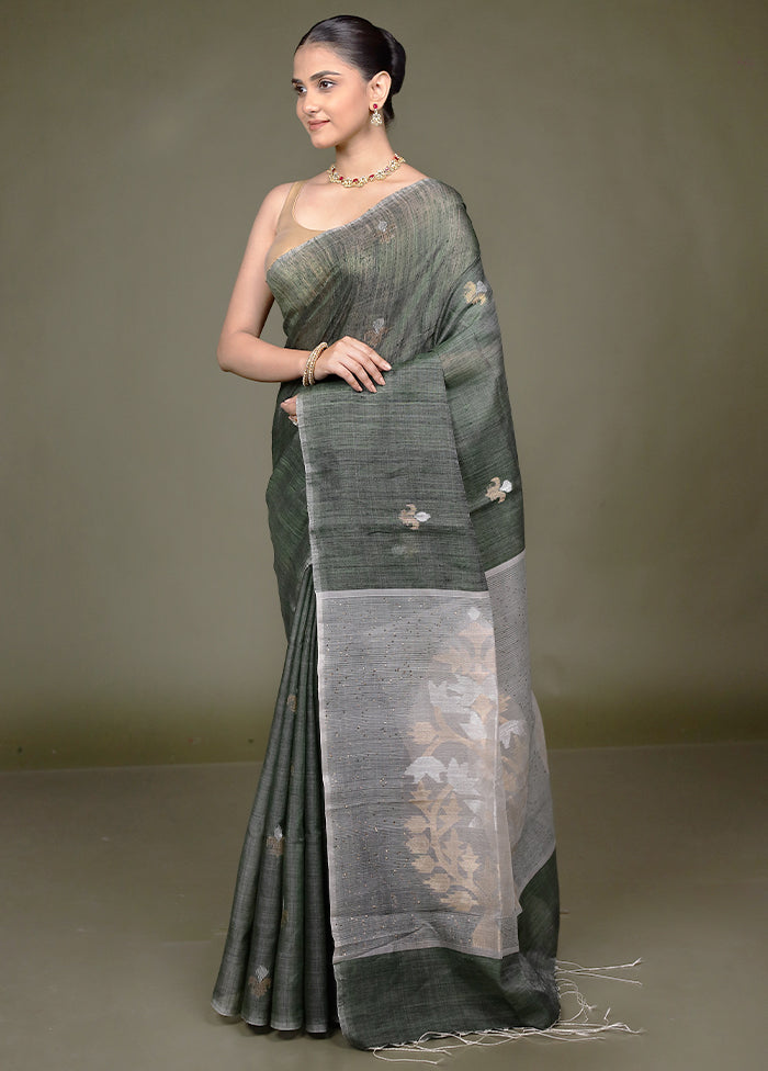 Green Handloom Matka Pure Silk Saree With Blouse Piece