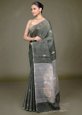 Green Handloom Matka Pure Silk Saree With Blouse Piece