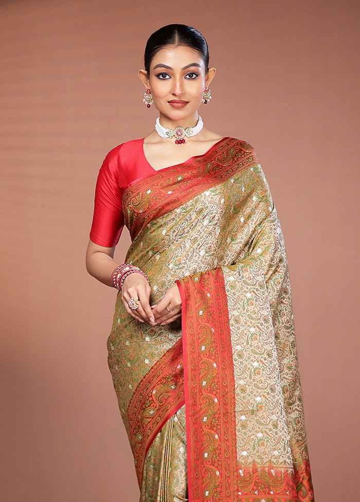 Cream Tanchoi Silk Saree With Blouse Piece