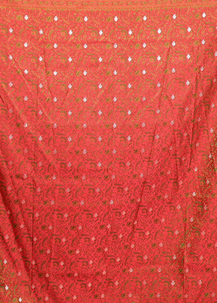 Cream Tanchoi Silk Saree With Blouse Piece