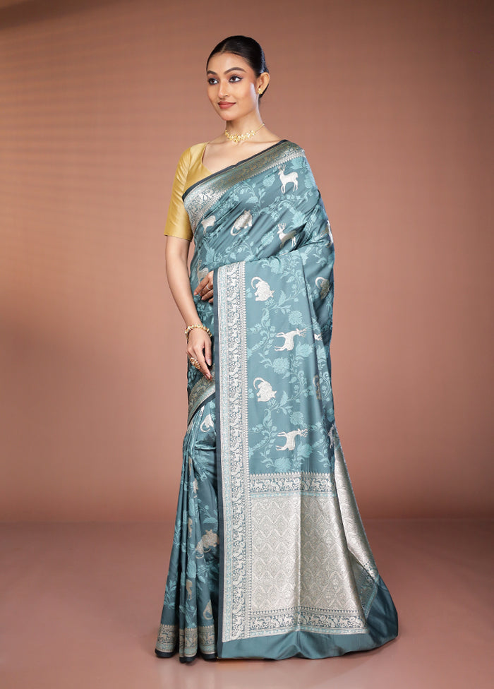 Green Tanchoi Silk Saree With Blouse Piece