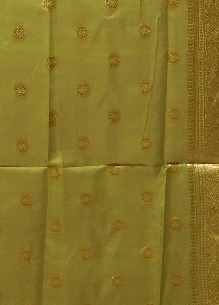 Green Kora Silk Saree With Blouse Piece