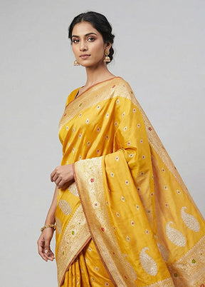 Yellow Handloom Katan Pure Silk Saree With Blouse Piece