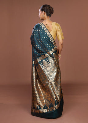 Green Banarasi Silk Saree With Blouse Piece