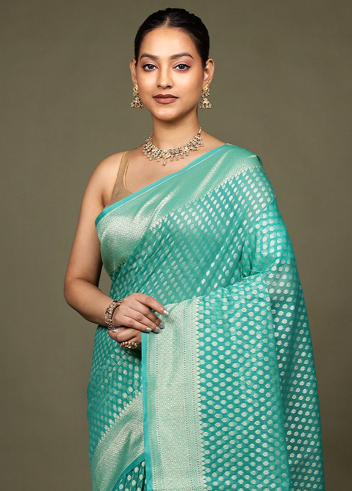 Green Kora Silk Saree With Blouse Piece