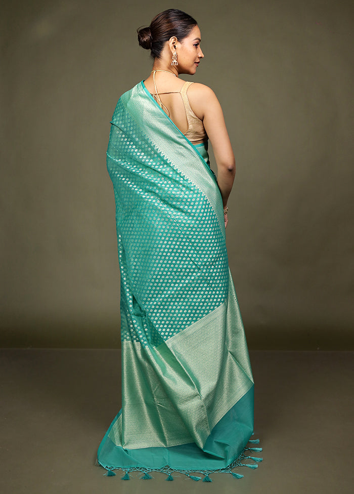 Green Kora Silk Saree With Blouse Piece