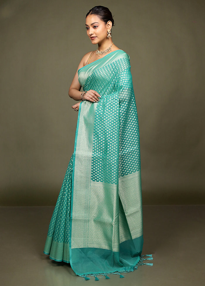 Green Kora Silk Saree With Blouse Piece