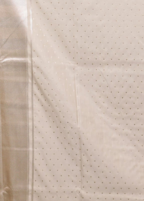 White Katan Silk Saree With Blouse Piece